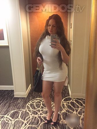 Always upfront, NO drama NO scams! Real and recent pics (Updated often!)
Contact me whenever! ;)) Super discrete 
and sweet! 
Hey I’m Leah Ivy, White, 34DD, all natural body, no enhancements and real sexy curves!
 I cater to couples and first timers as well!
 I would love to help enhance your Vegas experience and make memories 😘
We can do Sensual body rubs, Drinks, Dinner, fetish, whatev and party friendly as well.
 Call me.. let’s chat xoxo 💋 LI

ALSO
**Now offering non contact/ virtual fun** also FaceTime shows and custom content available if you don’t want to meet in person!