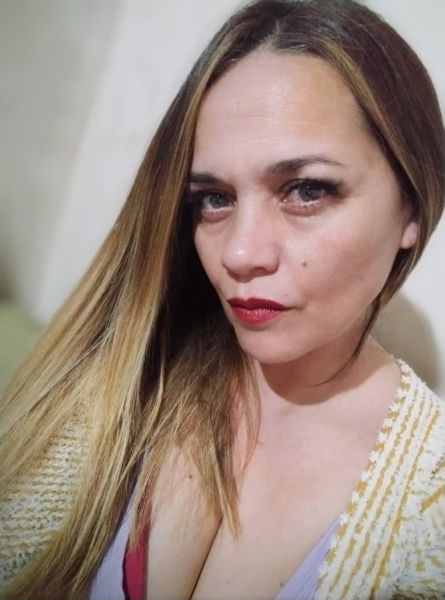 Medio tiempo No hago encuentros seguirme...
Necesitas cariño humillación que es lo que necesitas solo mándame WhatsApp
